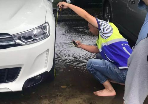 汽车 泡水能赔多少