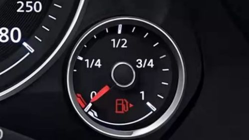 汽车油门指针多少正常
