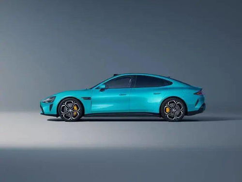 汽车曝光多少钱