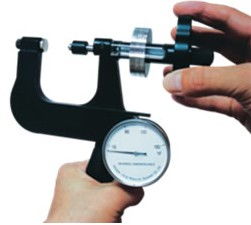 洛氏汽车硬度多少 洛氏汽车硬度多少