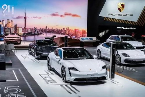 汽车转弯多少迈合适