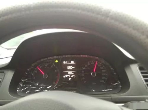 如何看到汽车转速多少