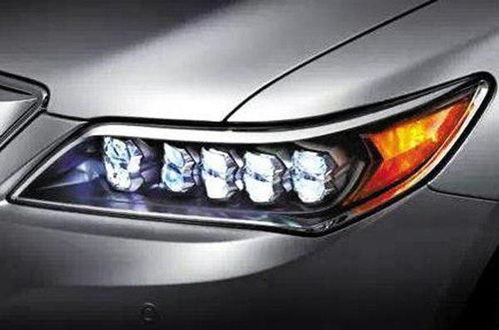 汽车led选多少流明