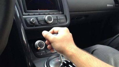 汽车起步要多少油门