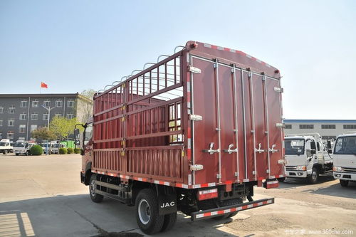 小汽车吨位是多少