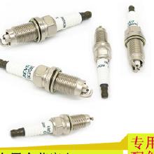 汽车火嘴多少电压