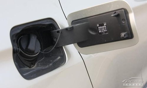 宝马汽车多少升油箱