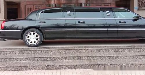 林肯汽车多少米长