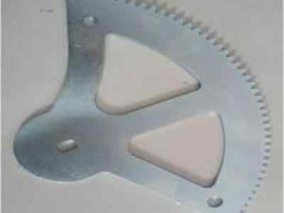 汽车冲压费用多少合适