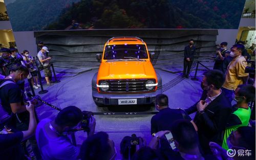 成功汽车车重多少