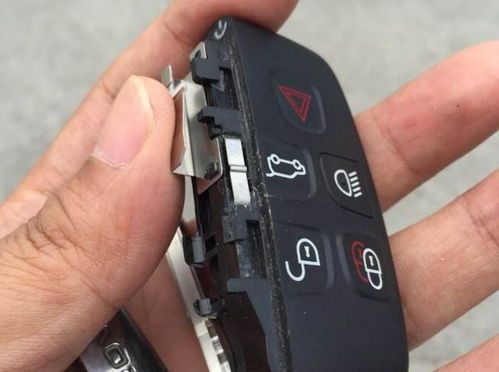 汽车钥匙多少伏没电