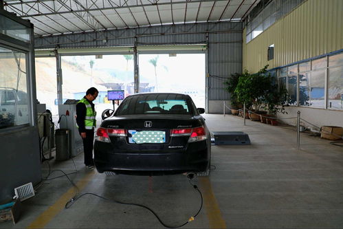 汽车开到多少公里年检