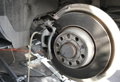 汽车正常刹车距离多少