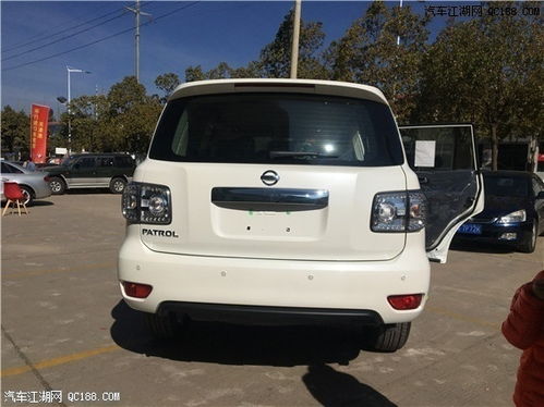 汽车包牌价格多少