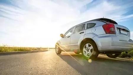 汽车夏天汽压多少正常