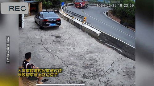 汽车转弯多少车速翻车