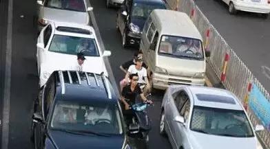 汽车逆行南昌罚款多少