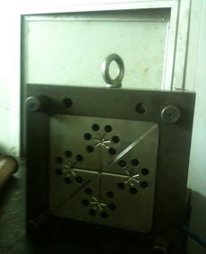 汽车光学模具价格多少