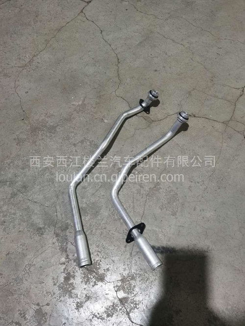 汽车水箱水管高度多少
