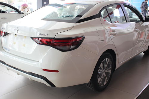 轩逸2021款报价及图片,轩逸2021款报价及图片天籁