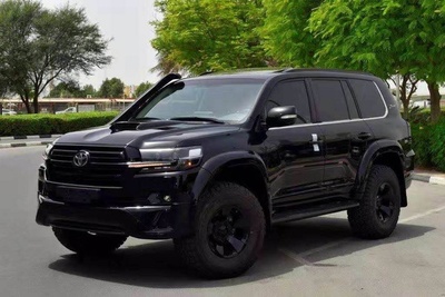 丰田酷路泽,丰田酷路泽2023款新款价格及图片