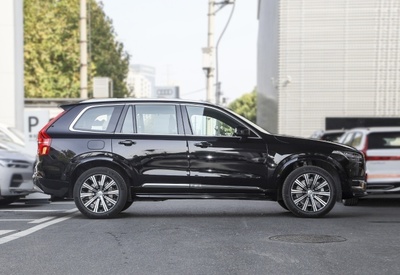 沃尔沃xc90报价及图片2022,沃尔沃xc90报价及图片2023