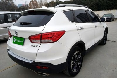 东风ax7报价图片,东风ax7报价图片内饰