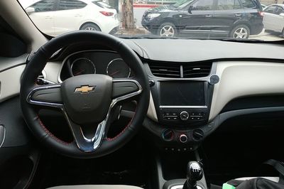 2014雪佛兰赛欧2万值吗,2014款雪佛兰赛欧12排量高配