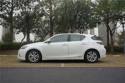 雷克萨斯ct200h混动的简单介绍