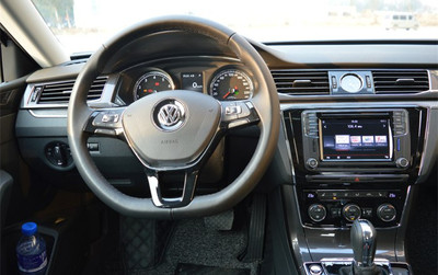 大众帕萨特图片及报价,大众帕萨特2021款报价及图片汽车之家