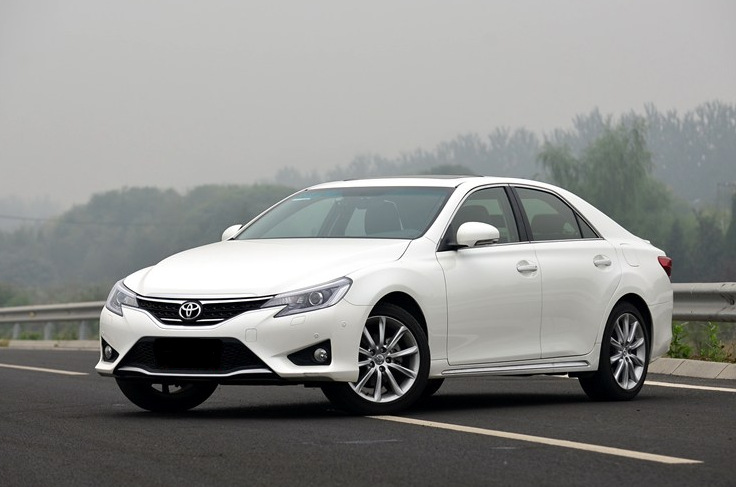 丰田图片,丰田卡罗拉图片