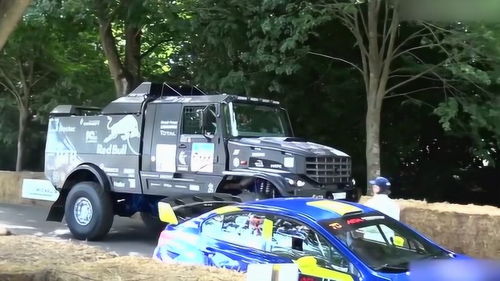 小汽车自重多少公斤