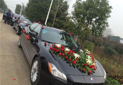 汽车婚礼多少钱 汽车婚礼多少钱