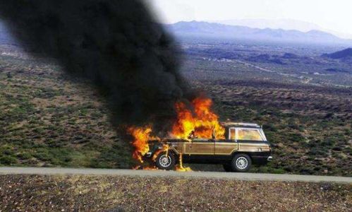 汽车多少温度可以起火