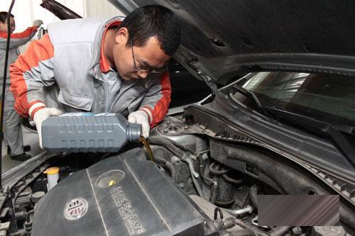 更换汽车滤芯多少公里 更换汽车滤芯多少公里