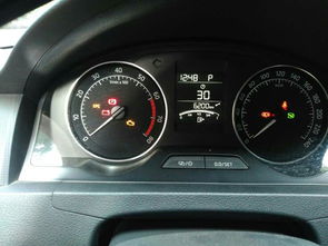 怎样看汽车多少公里