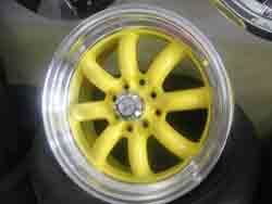 同城汽车钢圈价格多少 同城汽车钢圈价格多少