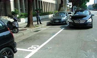 汽车停路边多少距离 汽车停路边多少距离