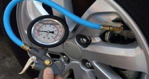 汽车胎压多少片