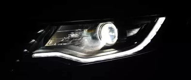 汽车大灯是多少电压