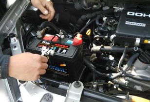 汽车上电瓶多少瓦