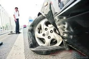 汽车爆胎气压多少