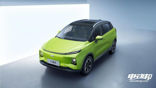 怎么查看汽车电压多少