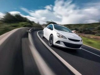 汽车起步多少迈合适