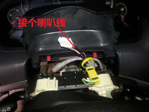 汽车信号电压多少v