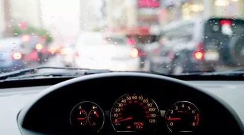 汽车冬季气压多少最好