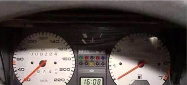 汽车液晶仪表电压多少