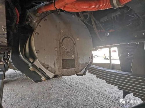 红岩汽车换多少机油 红岩汽车换多少机油