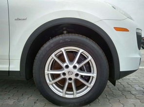 汽车后盖多少钱