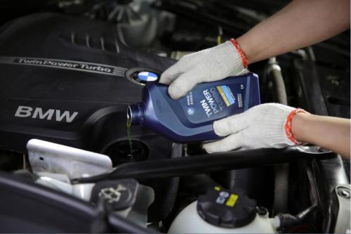 宝马汽车保养收费多少